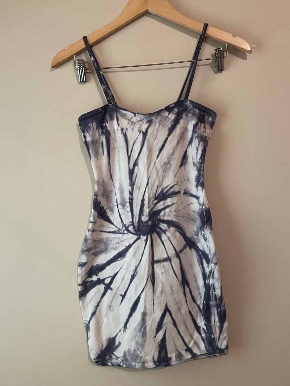 H&M Divided | Fitted Mini Dress SZ XSS